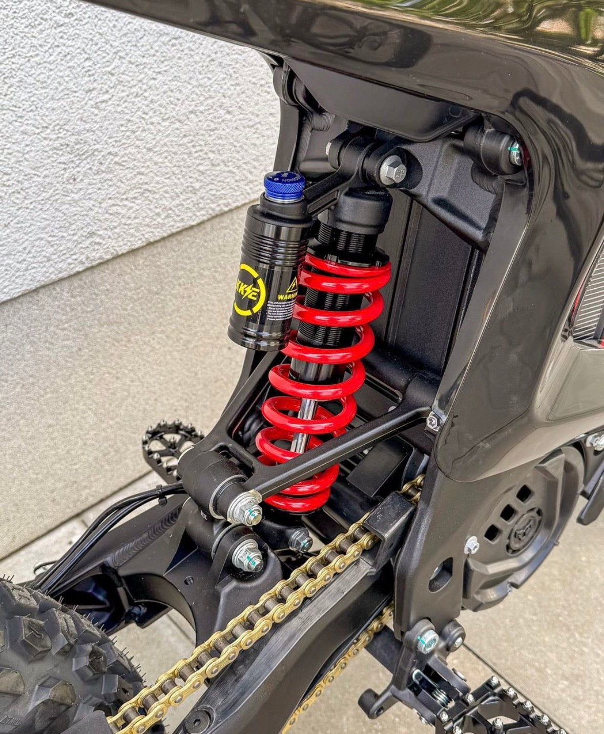 Arctic Leopard XE PRO OFF ROAD