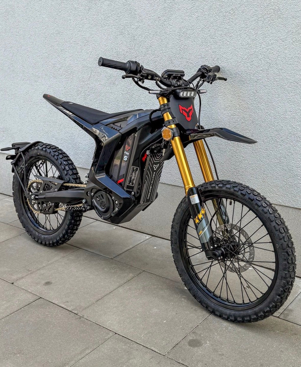 Arctic Leopard XE PRO OFF ROAD